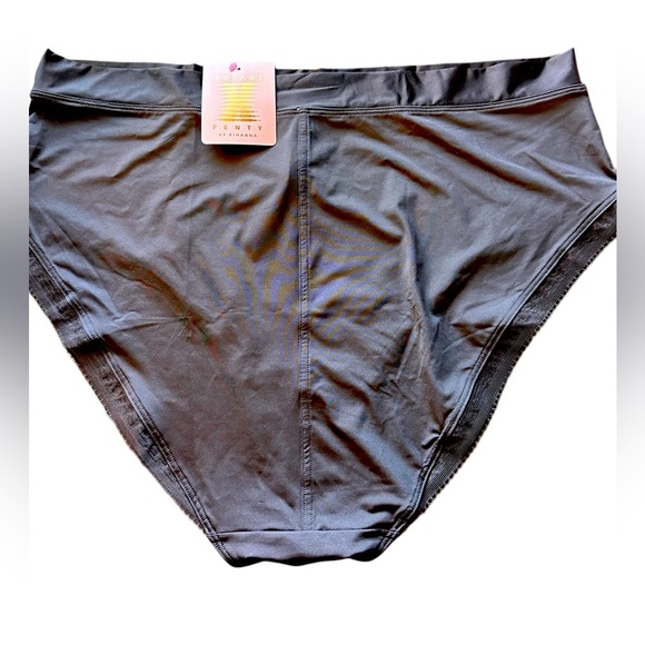 NWT Savage X Fenty, Women's, Stretch Microfiber High-Waist Brief - Picture 3 of 4